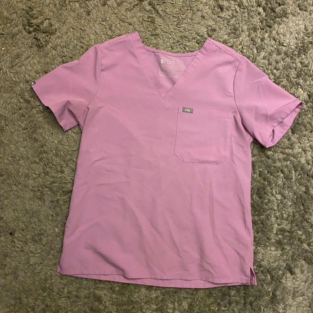 Pink / Lavender One Pocket Scrub Top size medium